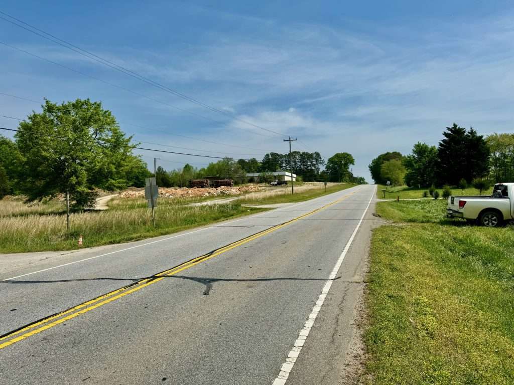 2214 Hwy 101 N - 5