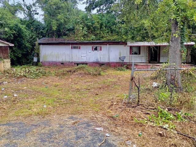 1054 Baxter St 1