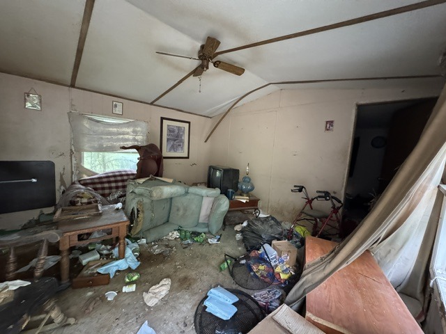 5892 Center Grove Rd-4