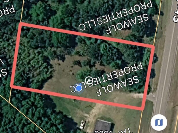 R of 2291 Shillings Bridge Rd-5