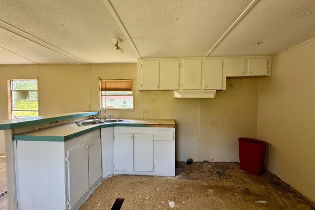 391 Olive Dr-4