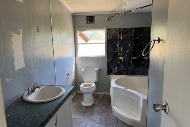 461 Olive Dr-4